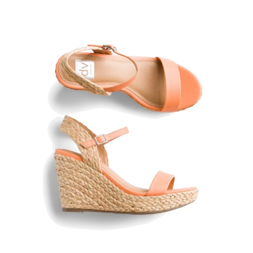 NWOT Dipa Raffia Wedge Sandals | size 9 | DV by Dolce Vita | FREE SHIPPING!